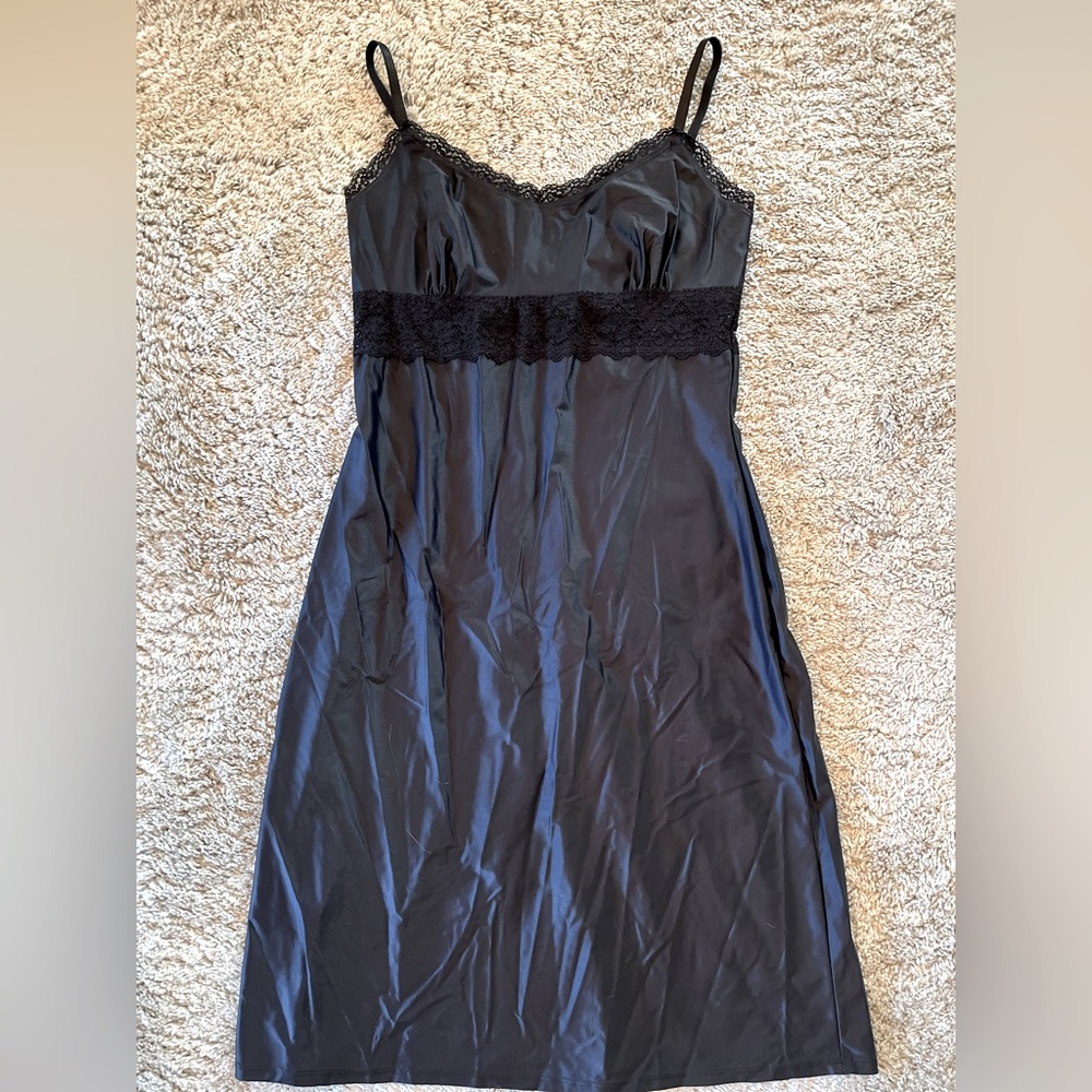 Vintage Y2K Betsey Johnson satin stretch slip dress